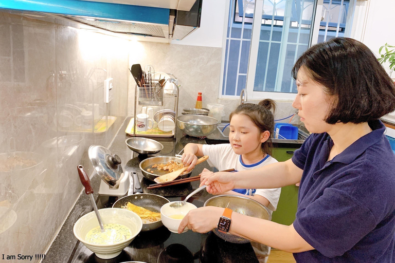 Da Nang Family Cooking Class - with Local Family in Da Nang