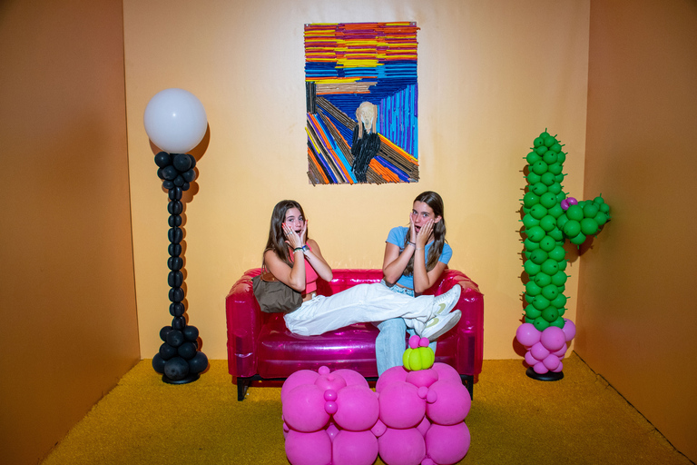 Paris : Visite guidée personnalisée pour les enfants avec un guide privéExcursion familiale d'une journée à Paris