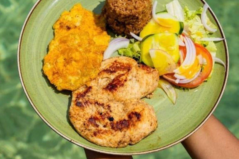 Cartagena : excursion d'une journée sur l'île de Cocoliso dans les îles RosarioVisite de l'île de Cocoliso avec déjeuner et boissons non alcoolisées