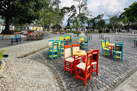 Magic Coffee Farm Tour with Jardín Town Visit