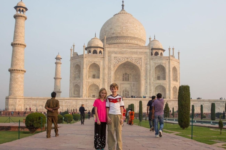 One-Way City Transfer to and from Agra & Delhi From: Agra to New Delhi Transfer