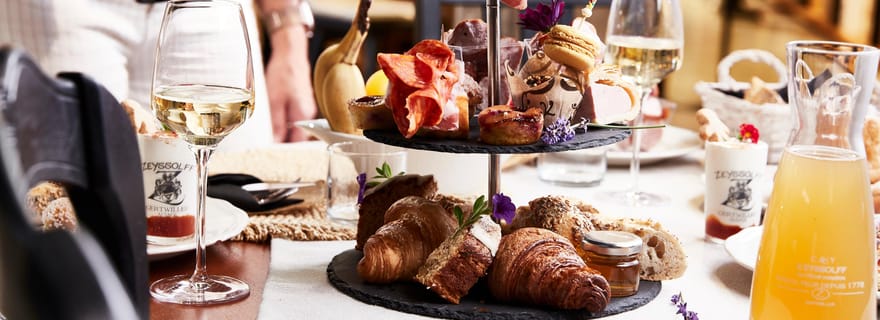 Brunch alsacien avec visite immersive de la cave