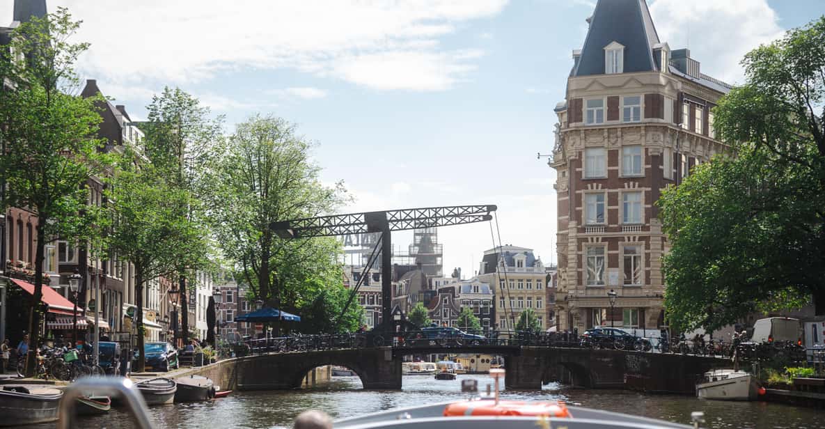 Afbeelding 4 van Amsterdam: open boot grachtenrondvaart (met gratis Spritz-optie)
