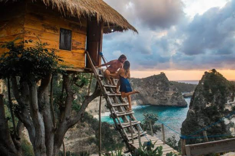 Nusa Penida: Island Sightseeing West & East Coast Day Trip Car Charter 8 Hours Explore West Coast