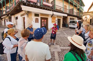 Von Madrid aus: Geführte Tagestour nach Chinchon, Aranjuez und Toledo