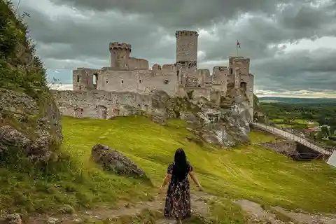 From Krakow: Ojców National Park and Ogrodzieniec Castle