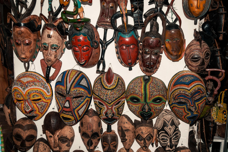 Nairobi Souvenir Shopping Half Day Tour