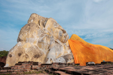 Ayutthaya Heritage Day Tour with Boats & Tuk-Tuks experience