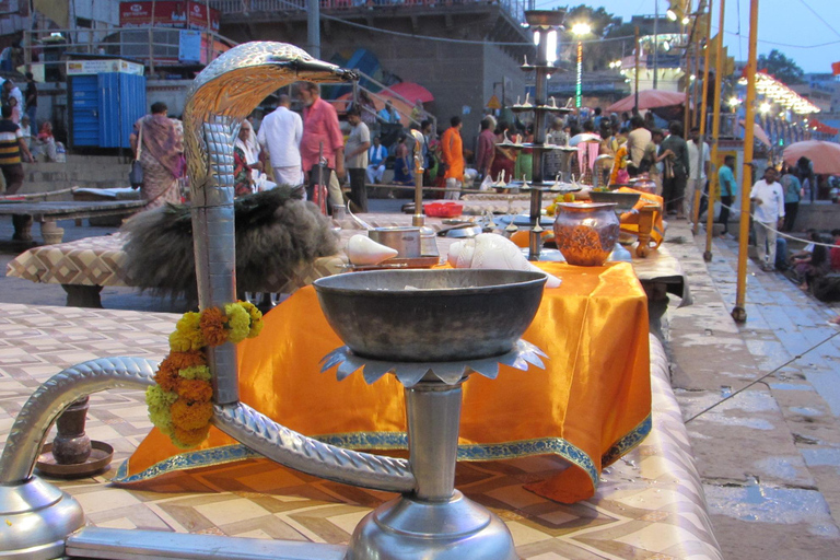 瓦拉纳西：晨光瓦拉纳西·阿提仪式晨间游船之旅瓦拉纳西：晨光瓦拉纳西晨间游船之旅，含阿提仪式