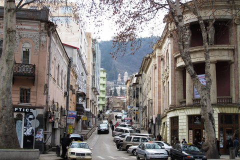 Tbilisi: Mtatsminda Pantheon Guided Tour