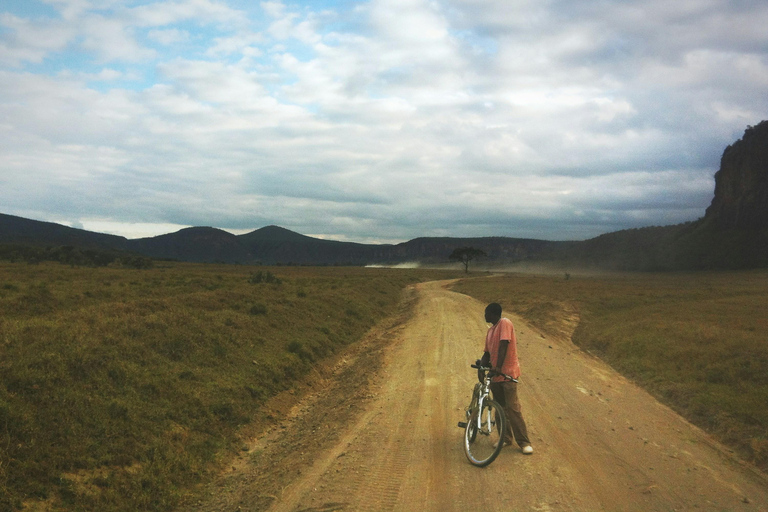 Dagtocht naar Lake Naivasha en Hells Gate ParkDagtocht naar Lake Naivasha en Hells Gate Park.