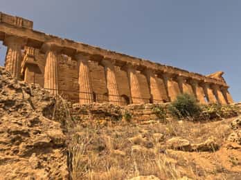 Agrigento Valley of the Temples & Food Experience by E-bike: Taste & Traditions