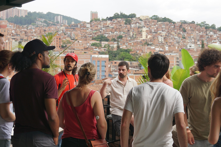 Tour de la violence et de l&#039;après-conflit à Medellin (d&#039;après Pablo E.)