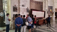 Ascoli Piceno, mittelalterliches Viertel Wanderung - Hizvo