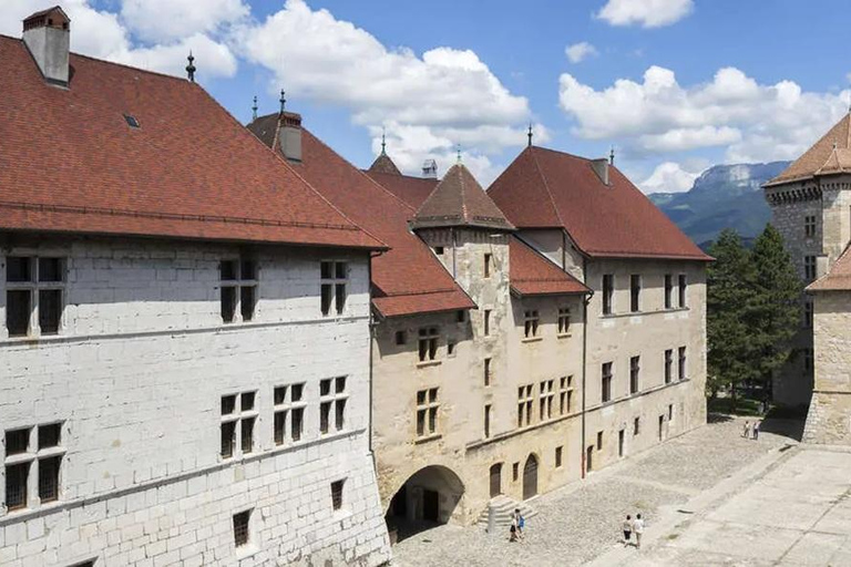 Tages-Tour von Genf in die französischen Alpen nach Annecy und zu versteckten JuwelenTages-Tour in die französischen Alpen von Genf nach Annecy und zu versteckten Juwelen