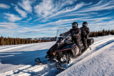 Levi: Schneemobil-Safari bei Dämmerung &amp; Sternenbeobachtung