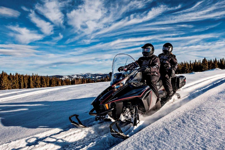 Levi: Schneemobil-Safari bei Dämmerung &amp; Sternenbeobachtung