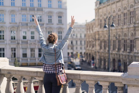 Vienna: Old Town Private Photoshoot + Video Option Ultimate: 50 photos + 30 second video reel | 90 mins