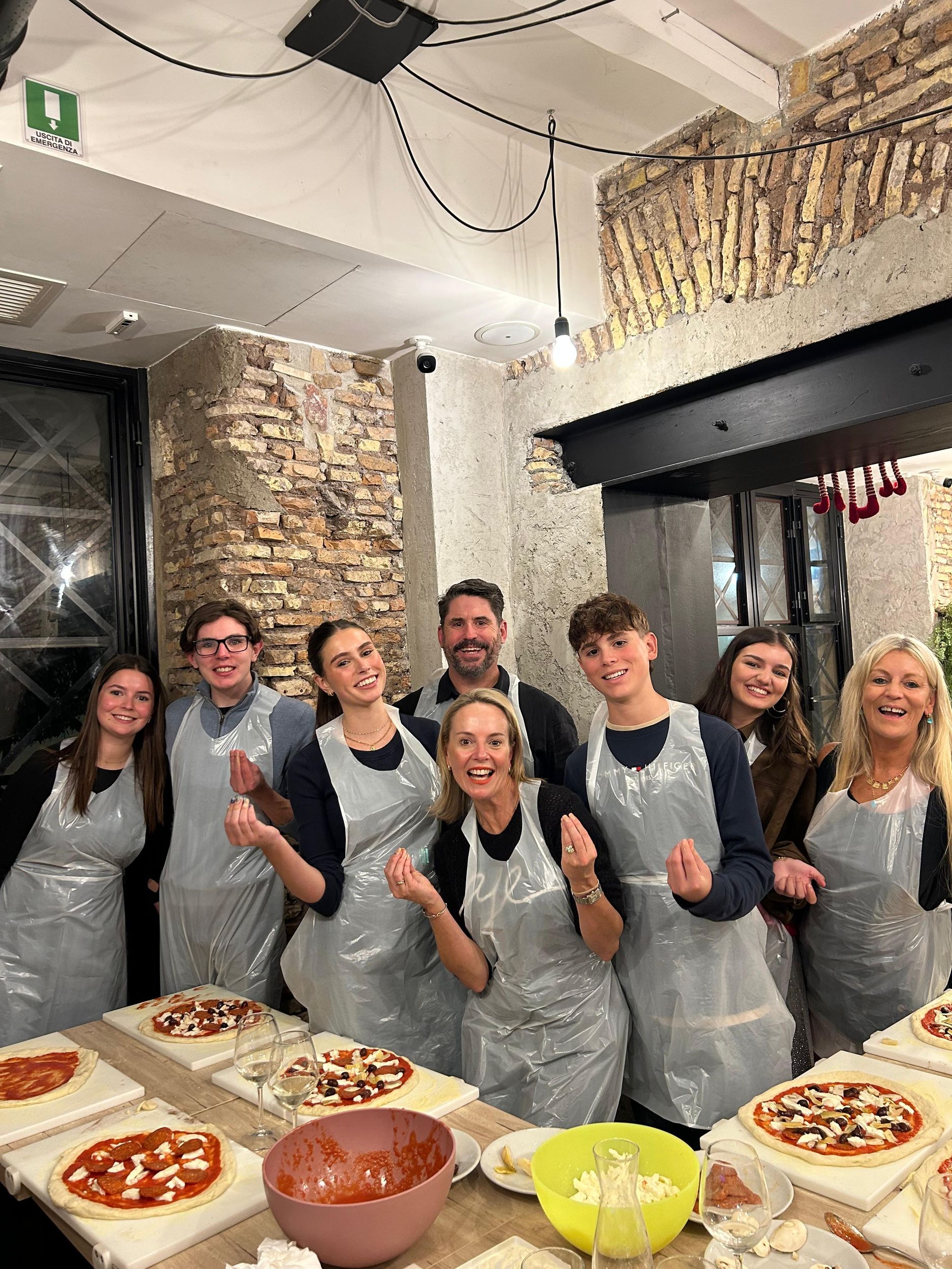 Bari: Handgemachte Pizza & Zubereitung eines legendären Desserts mit Gelato