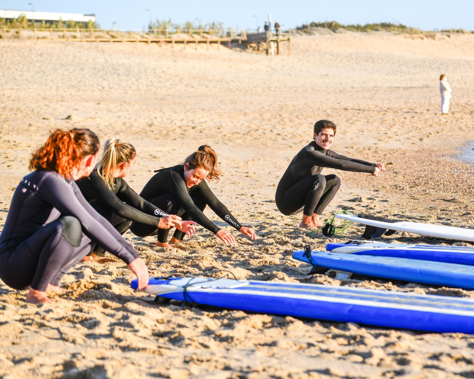 Porto: Kleingruppen-Surferlebnis mit Transport