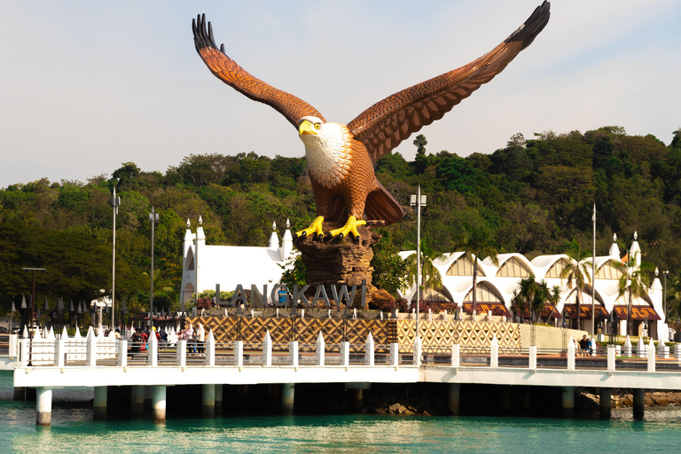 Langkawi: paquete estándar de crucero al atardecerLangkawi: Paquete estándar de crucero al atardecer