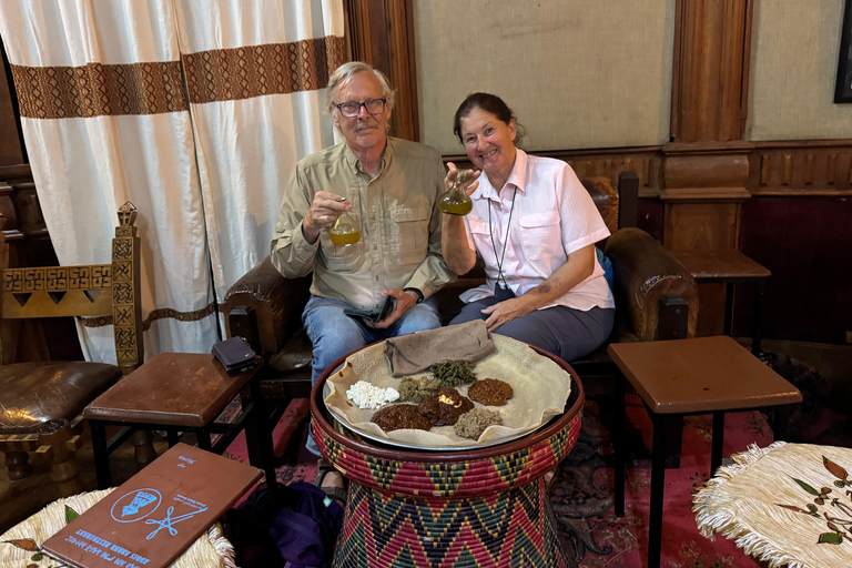 Addis Ababa: Mercato Market and Sightseeing Tour (flexible)
