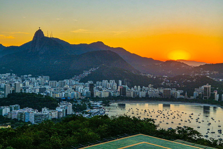 Rio de Janeiro sunset by Jeep Italian speaking guide