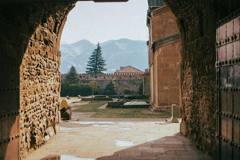 Tbilisi: Mtskheta, Jvari, Gori & Uplistsikhe Day Trip