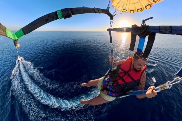 Sharm El Sheikh: Parasailing Adventure over the Red Sea Double Parasailing Flight (Total Capacity 150kg)