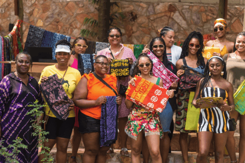 Accra: Guided Souvenir Shopping Tour with Tastings VIP Private Car (Fully Guided & Chauffeured)