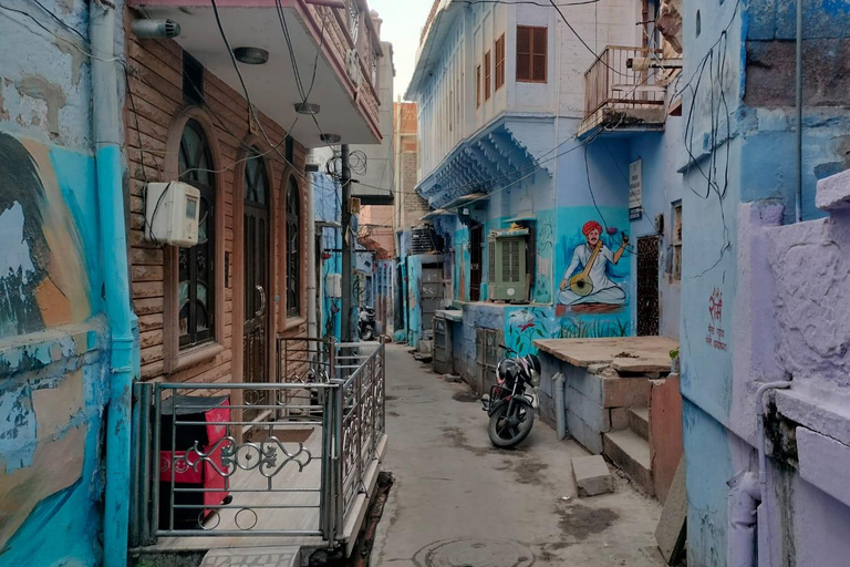 Jodhpur: Mehrangarh Fort, Jaswant Thada & Umaid Bhawan Tour