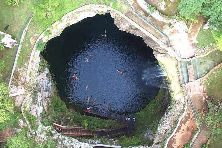 Au départ de Cancun : Chichen Itza, Cenote et Valladolid visite privée