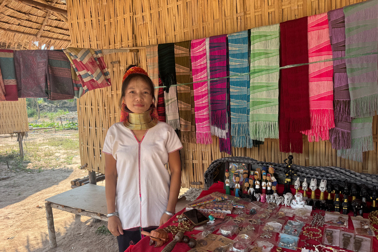 Pattaya : Long Neck Village Night Tour With Transfer