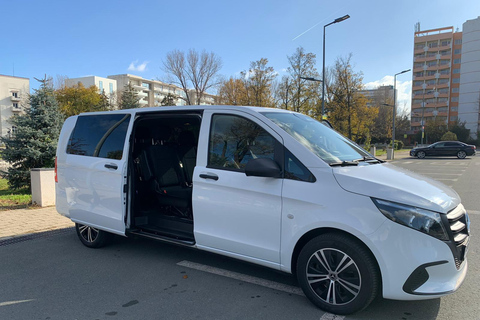 Privé transfer Constanta van/naar Boekarest/vliegveld