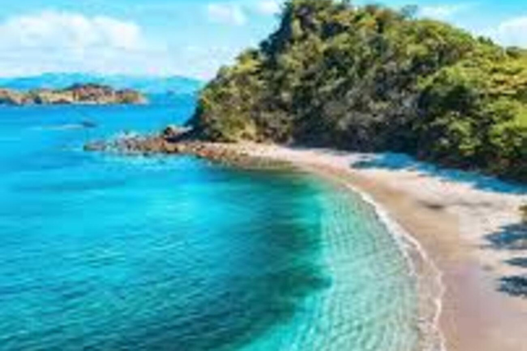 Explore Costa Rica: 4 Days, 3 Volcanoes, 4 Beaches, All Inclusive Explore Costa Rica: 4 Days, 3 Volcanoes, 4 Beaches, All-Inclusive
