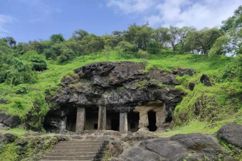 Mumbai: Elephanta Caves Guided Tour with Ferry & Lunch
