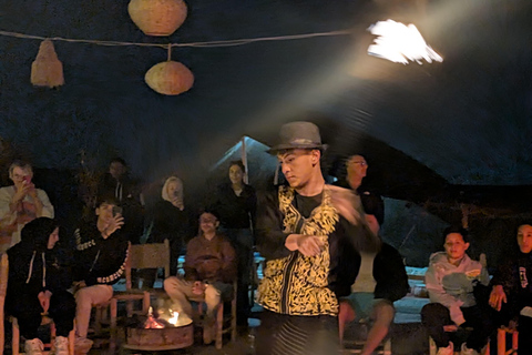 Marrakesch: Dinner-Show in der Wüste Agafay, Kamelritt und 1 Stunde BuggyfahrtMarrakech: Agafay Wüsten-Dinner-Show und Kamel-Ritt