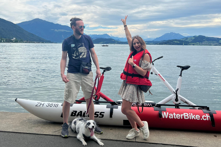 Waterbike op het meer van ZürichWaterfietstocht op het meer van Zürich - Tandem voor de hele dag