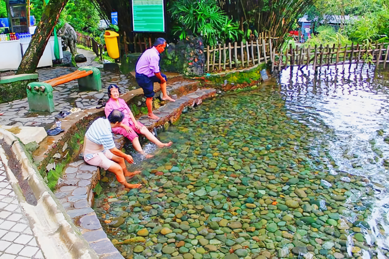 Jakarta : Volcano, Indonesian Coffee Production, Hot spring Jakarta : Volcano, Indonesian original coffee, Hot spring