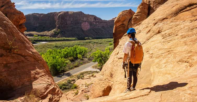 Moab: Bow and Arrow Canyon Canyoneering Excursion | GetYourGuide