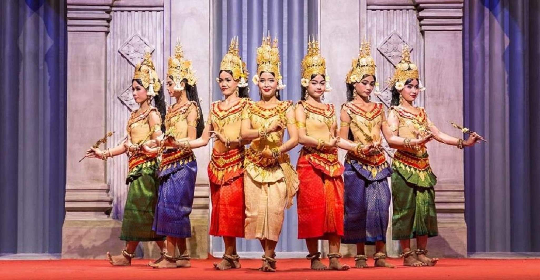 Apsara Performance Including Buffet Dinner & Hotel Pick up - Housity