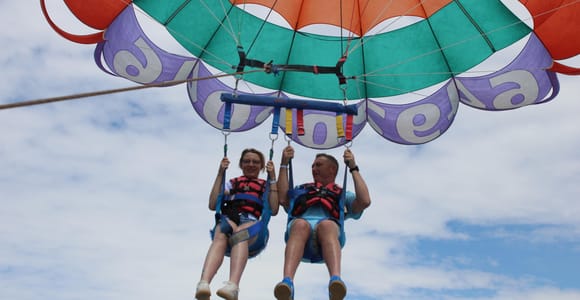 Benidorm: Parasailing with Skyline & Island Views