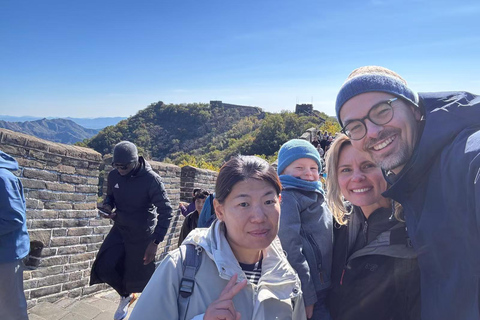 Busda: Mutianyu Great Wall & Ming Tomb Group/Private Tour Mutianyu Great Wall & Ming Tomb +XR Experience Private Tour