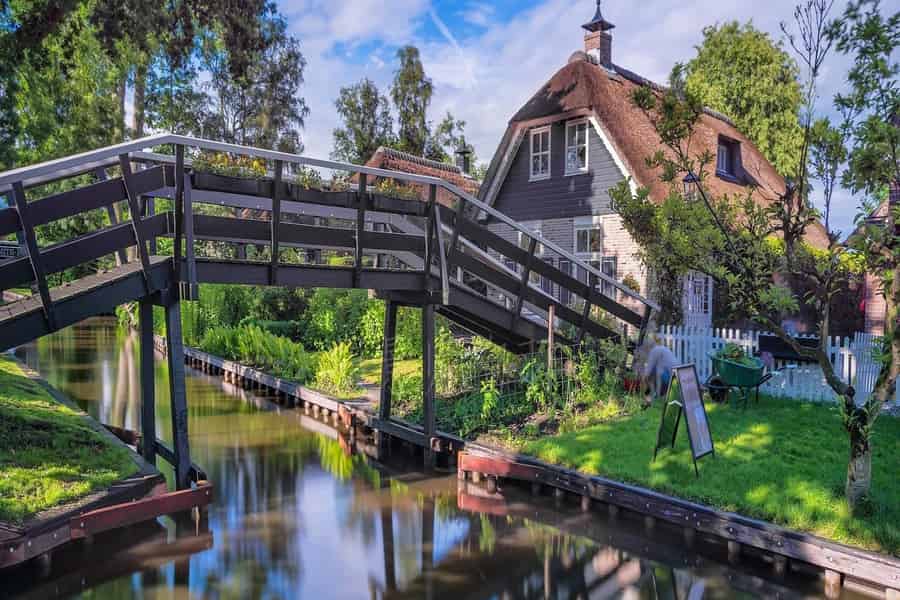 Amsterdam: Tour Keukenhof, Zaanse Schans und Giethoorn. Foto: GetYourGuide