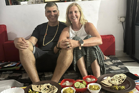 Mumbai: Hands-On Indian Cooking & Masala Chai Experience