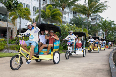 Airlie Beach: 1 Hour Tuk Tuk Tour with Local Guide
