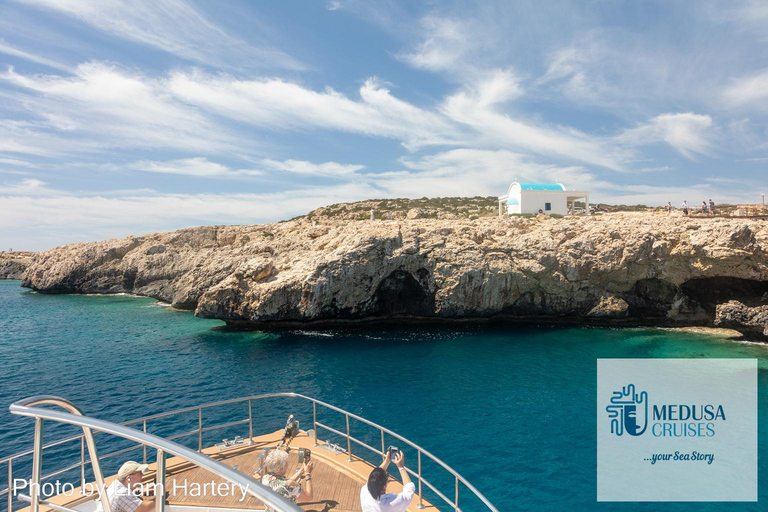 Protaras: Medusa Chill-Out Cruise to Blue Lagoon & Sea Caves