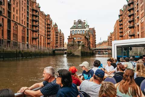 Hamburg: Port of Hamburg Cruise Tour