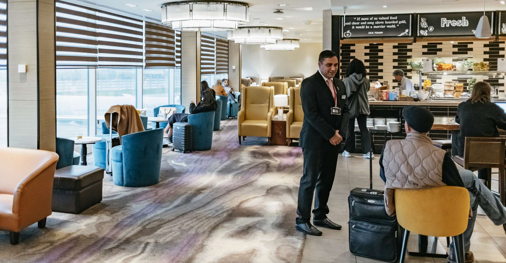 LHR London Heathrow Airport, Plaza Premium Lounge - Housity