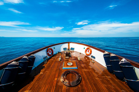 Malta & Gozo Private Yacht Day: Your Exclusive Island Escape